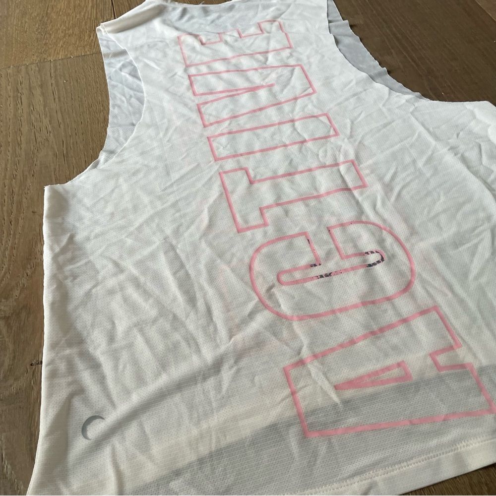 Zyia Athlete Women's Tank Top Light Pink Muscles Sleeves Featherweight (Size S) - Picture 5 of 7